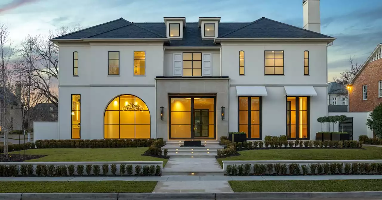 This new Highland Park home valued at over $10 million has a catering kitchen, media room, elevator