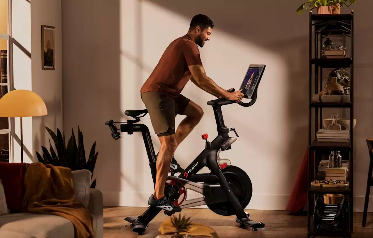 Amazon and Nike are reportedly thinking of buying Peloton | Engadget