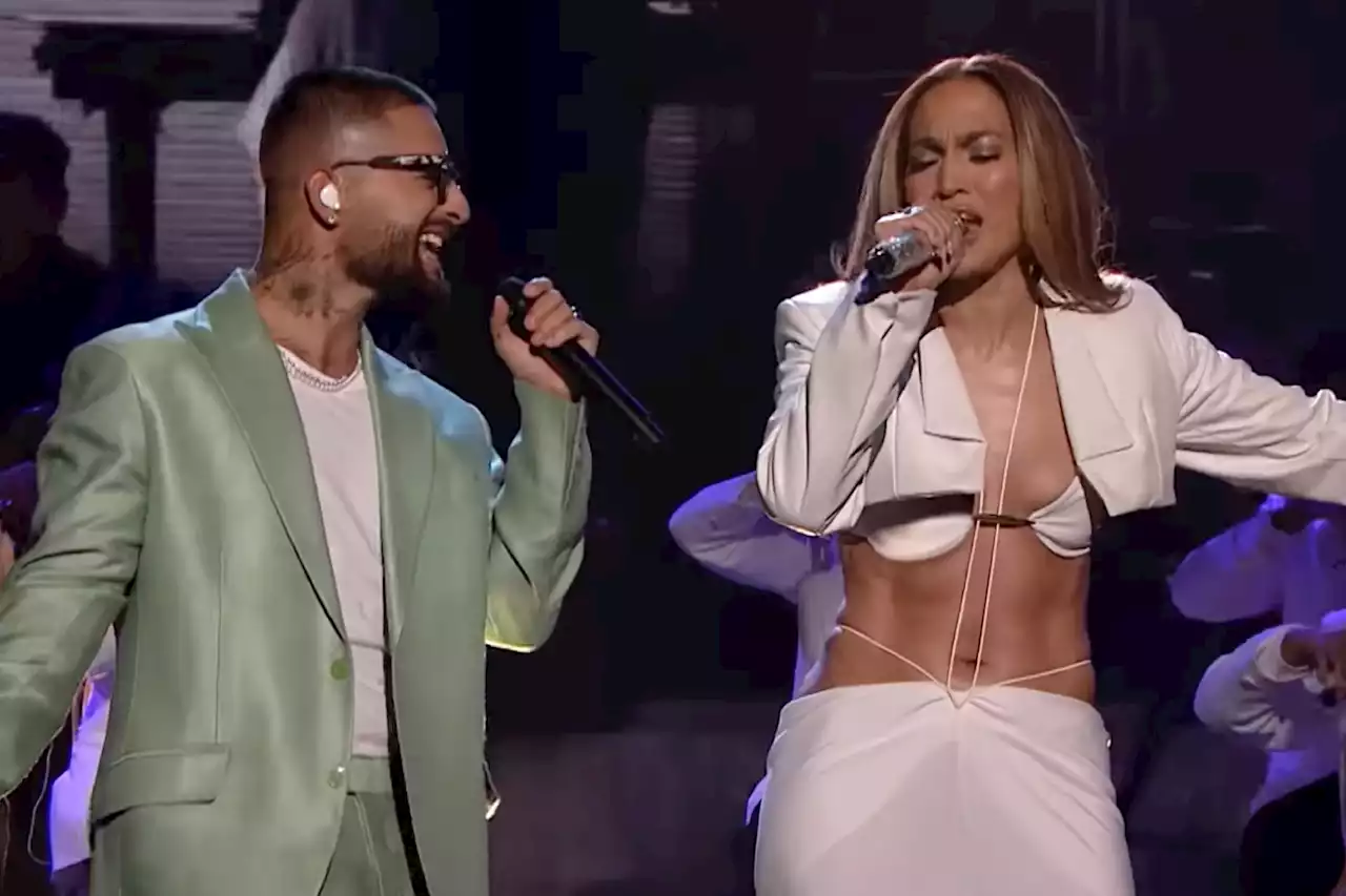 Say 'Yes' to Jennifer Lopez and Maluma's Steamy 'Marry Me' on 'Fallon'