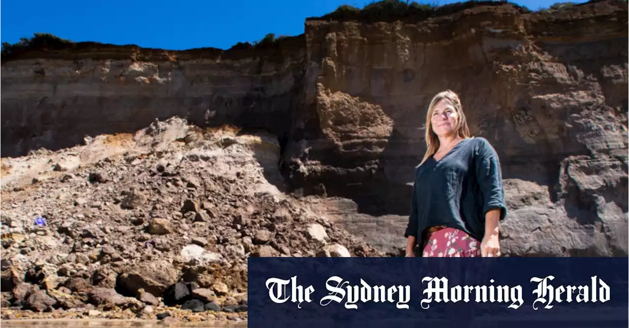 Beware the crumbling cliffs of the Great Ocean Road