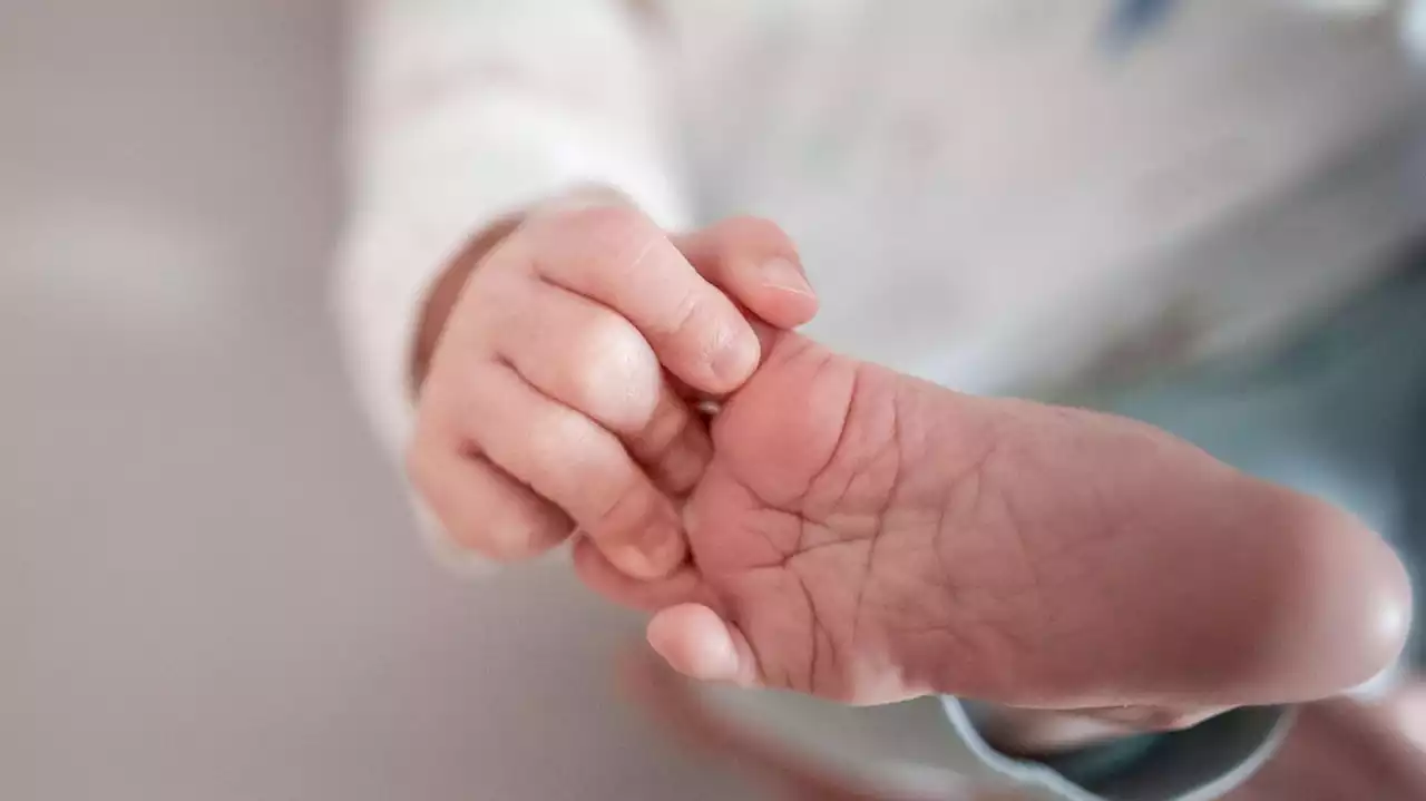 Geboren am 2.2.2022 um (2)2.22 Uhr - Ceyda und Jonas sind die Schnapszahl-Babys