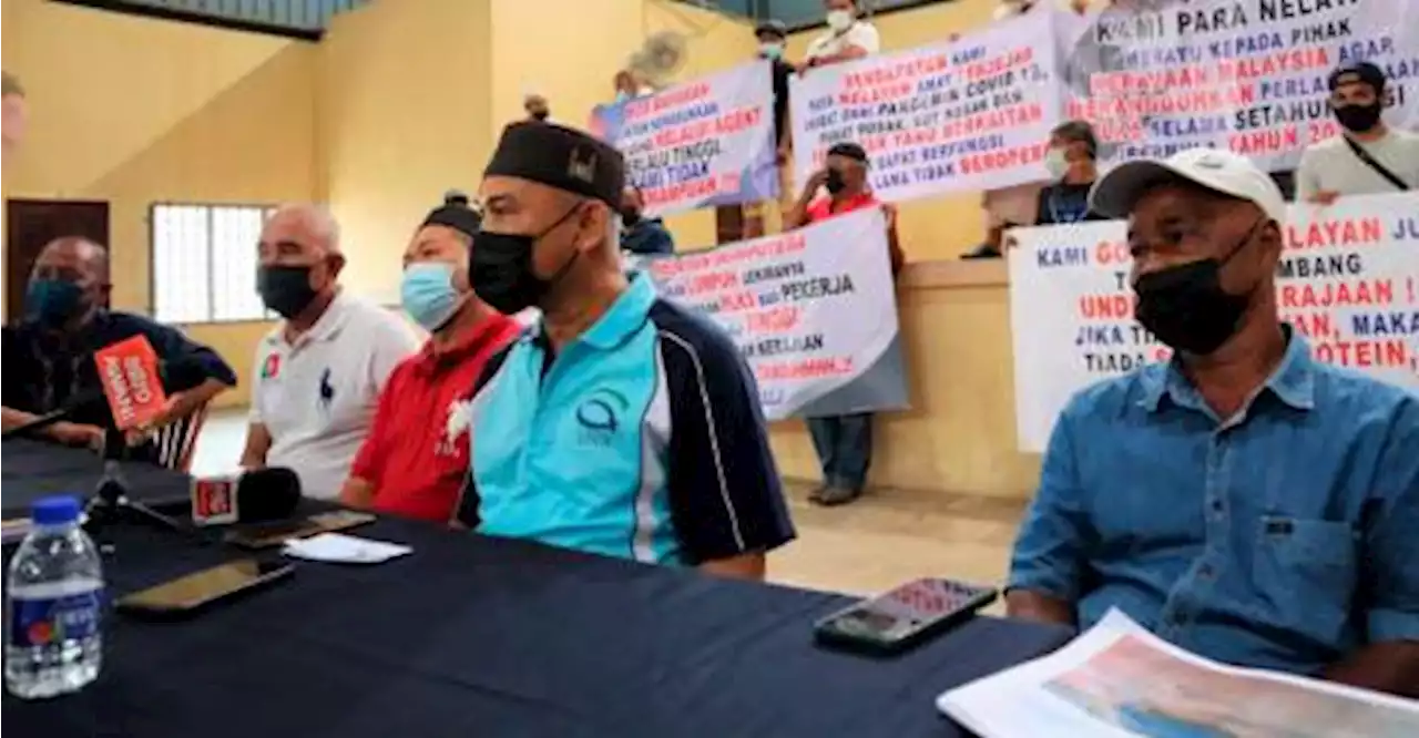 Deep-sea boat operators ask govt to postpone PLKS implementation