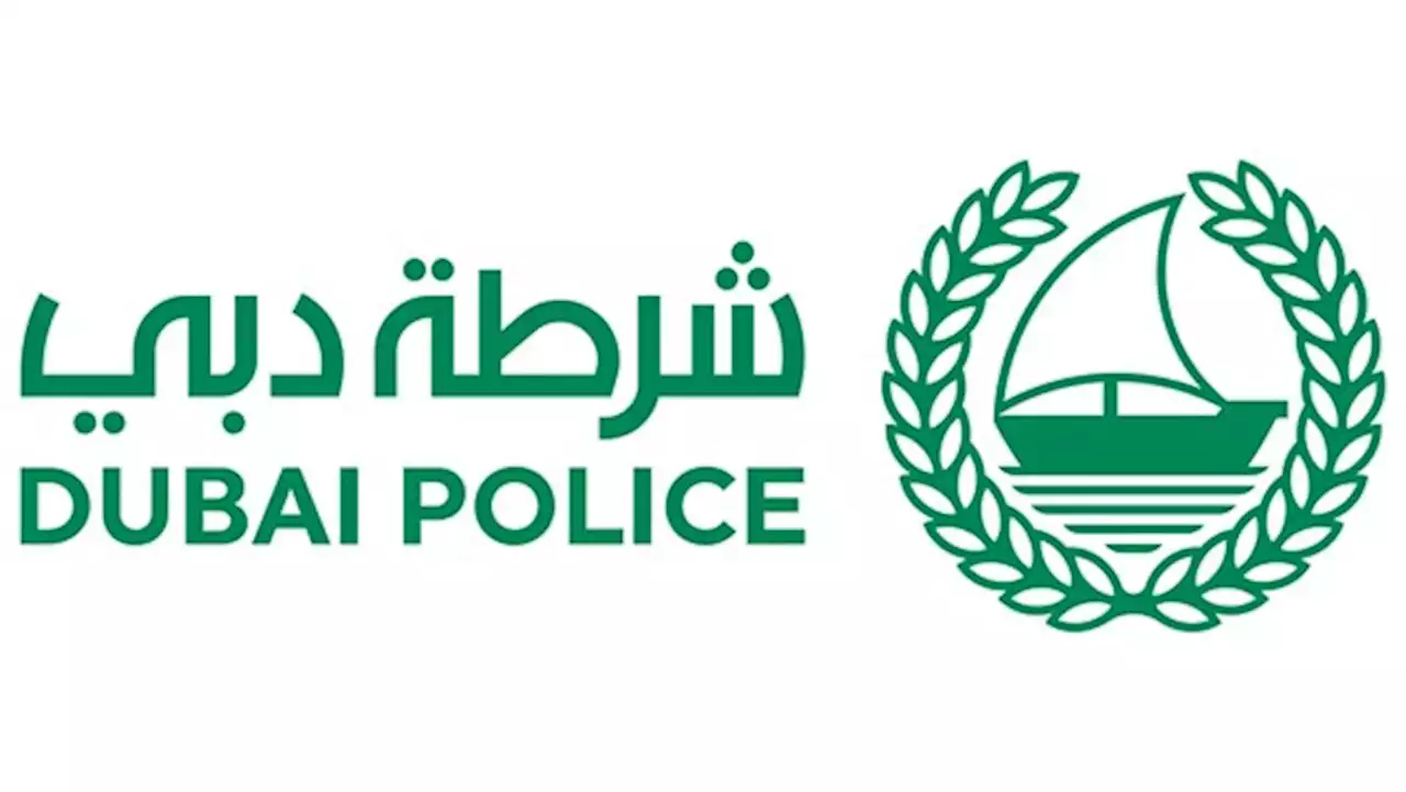 شرطة دبي تحقق أمنية طفل في أن يكون شرطياً