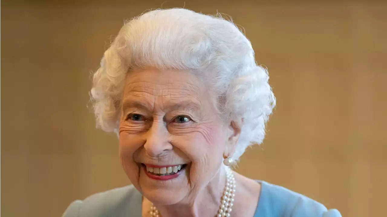 In photos: Queen Elizabeth marks 70 years on the throne