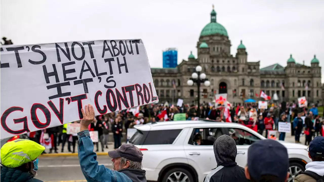 “This city is under siege”: Anti-COVID restriction protests spread across Canada