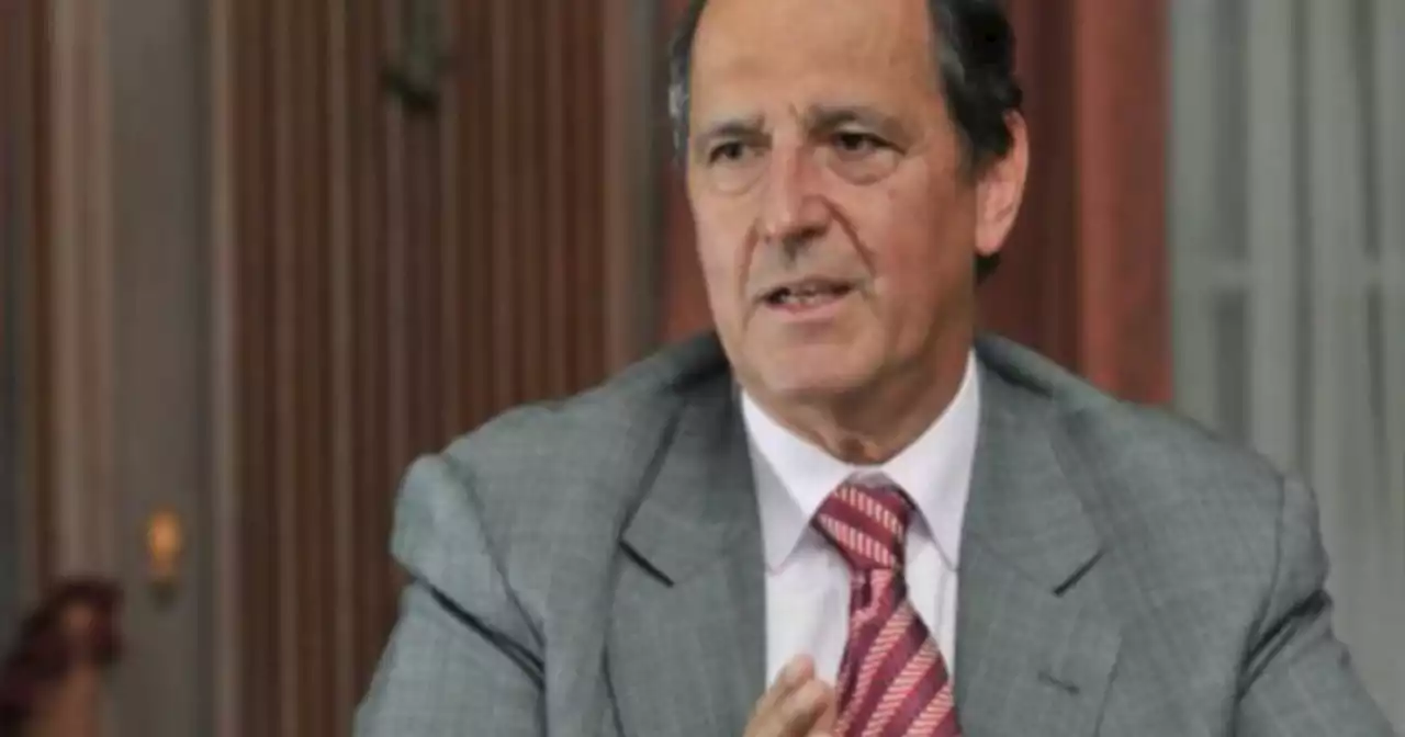 Desempleo va al arrastre, soy pesimista de lo que Gobierno pueda hacer: exministro Juan C. Restrepo