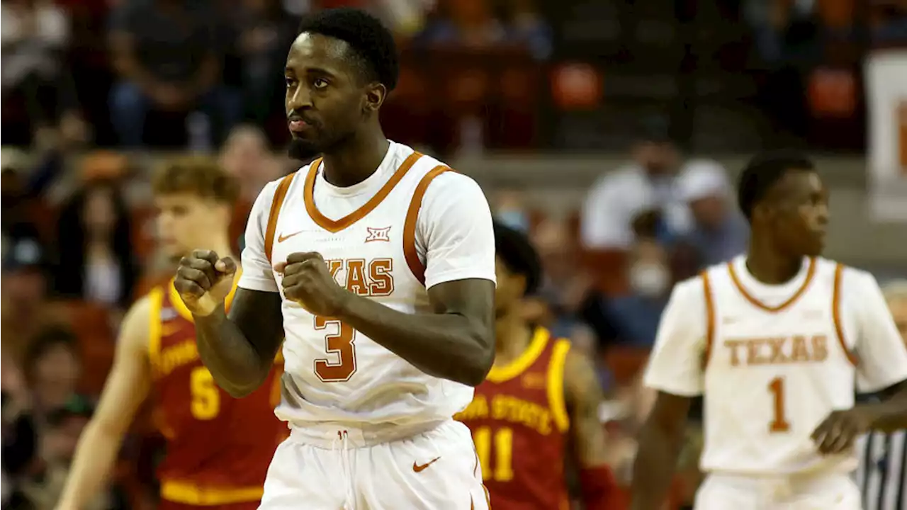 3-Point Barrage To Start Second Half Helps #23 Texas Coast Against #20 Iowa State 63-41