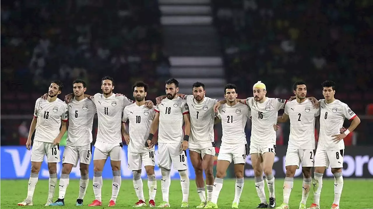 10 قنوات تنقل مباراة مصر والسنغال.. تعرف إليها