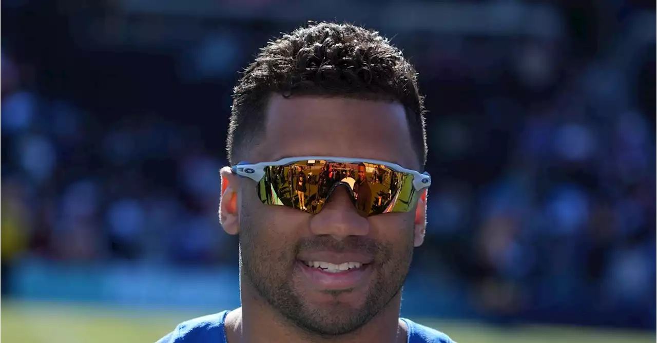 Pre-Snap Reads 2/6: Russell Wilson, Duane Brown playing in 2022 Pro Bowl