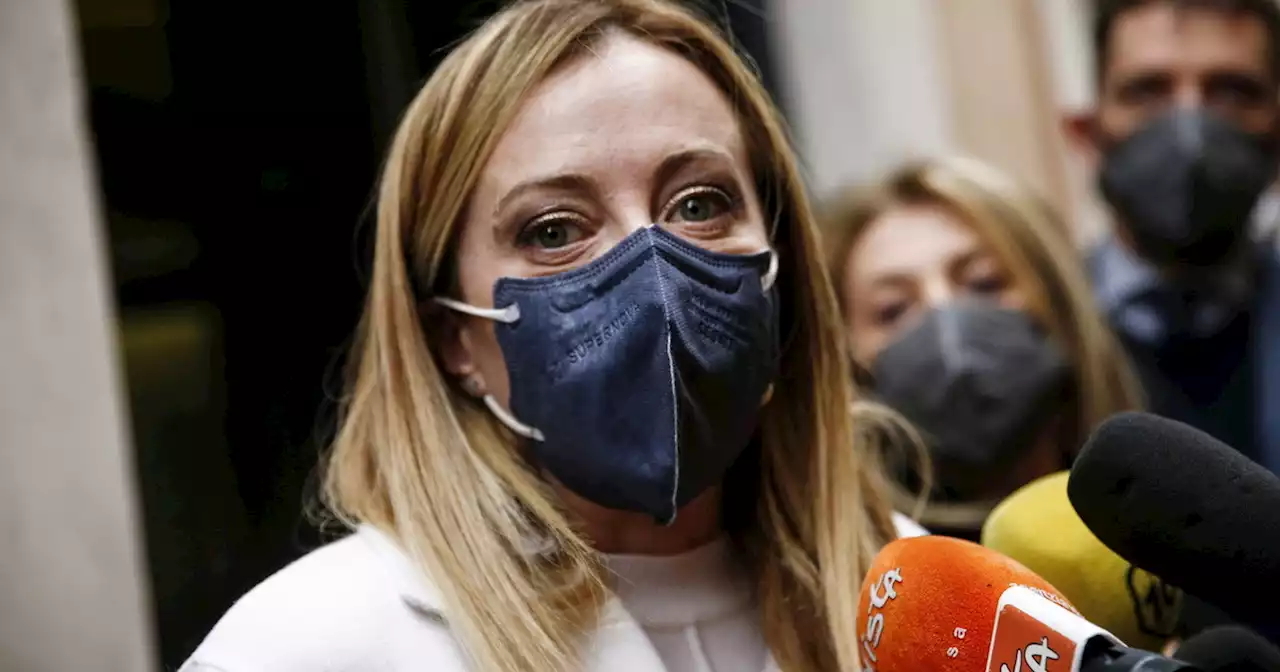 Giorgia Meloni picchia durissimo: 'Tutto per restare attaccati alle poltrone', nel mirino gli ex alleati