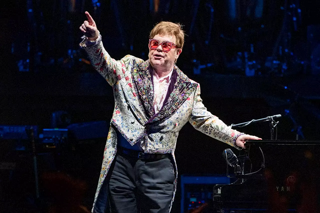 Elton John thanks wrong city after Kansas City performance