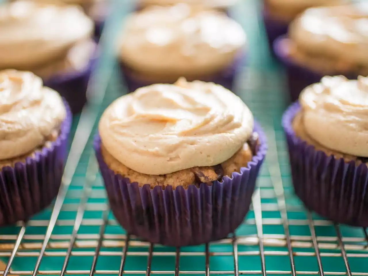 Make This Dangerously Easy Peanut Butter Frosting in Just 8 Minutes