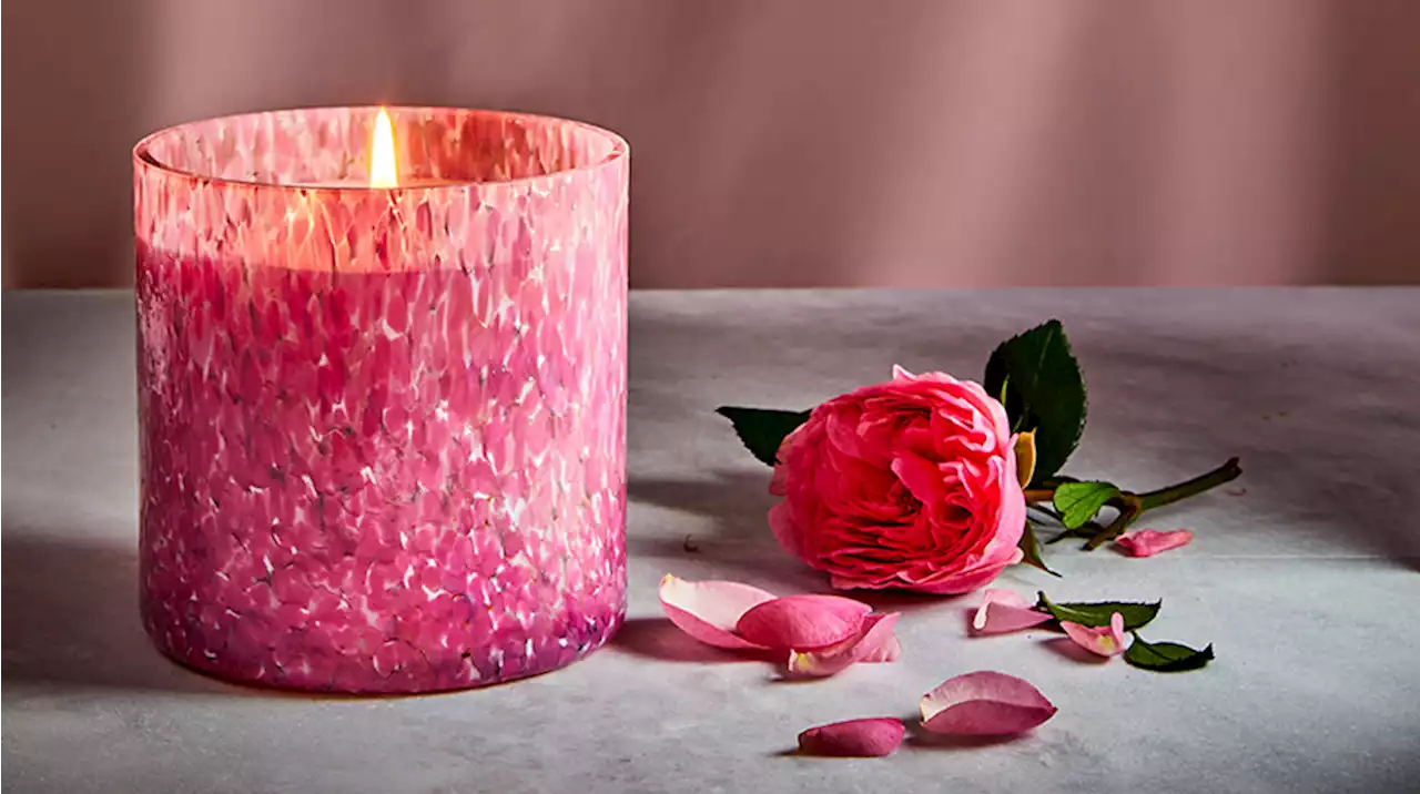 The 20 Best Valentine’s Day Candles for a Romantic Evening