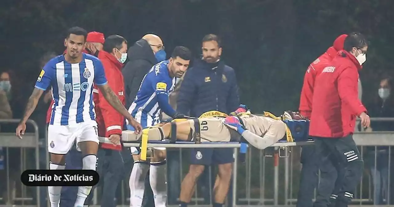 FC Porto vence Arouca com Diogo Costa a caminho do hospital