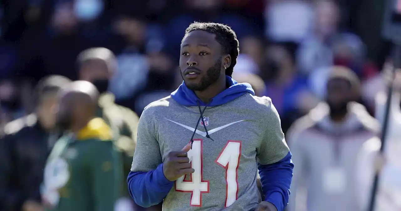 Saints running back Alvin Kamara arrested on battery charge in Las Vegas hours after playing in Pro Bowl