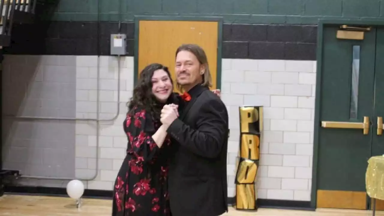 She said yes! Man proposes to girlfriend at old high school gym, to make up for bad prom experience