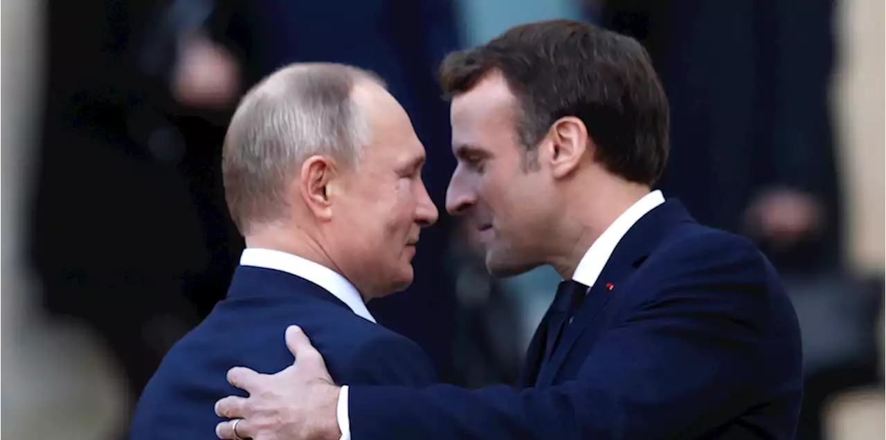 Il rischioso incontro di Macron con Putin - Il Post