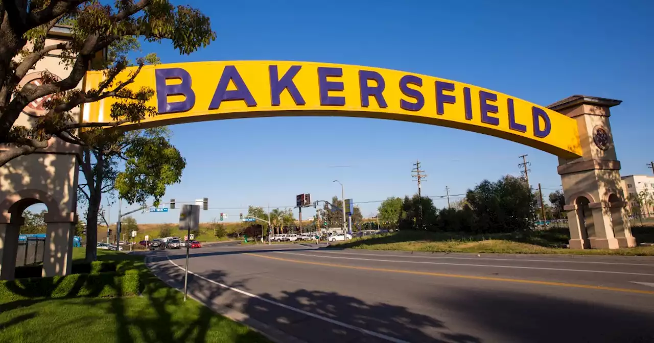 Op-Ed: Thinking of moving to Bakersfield? Join us. Just don't judge us before you get here