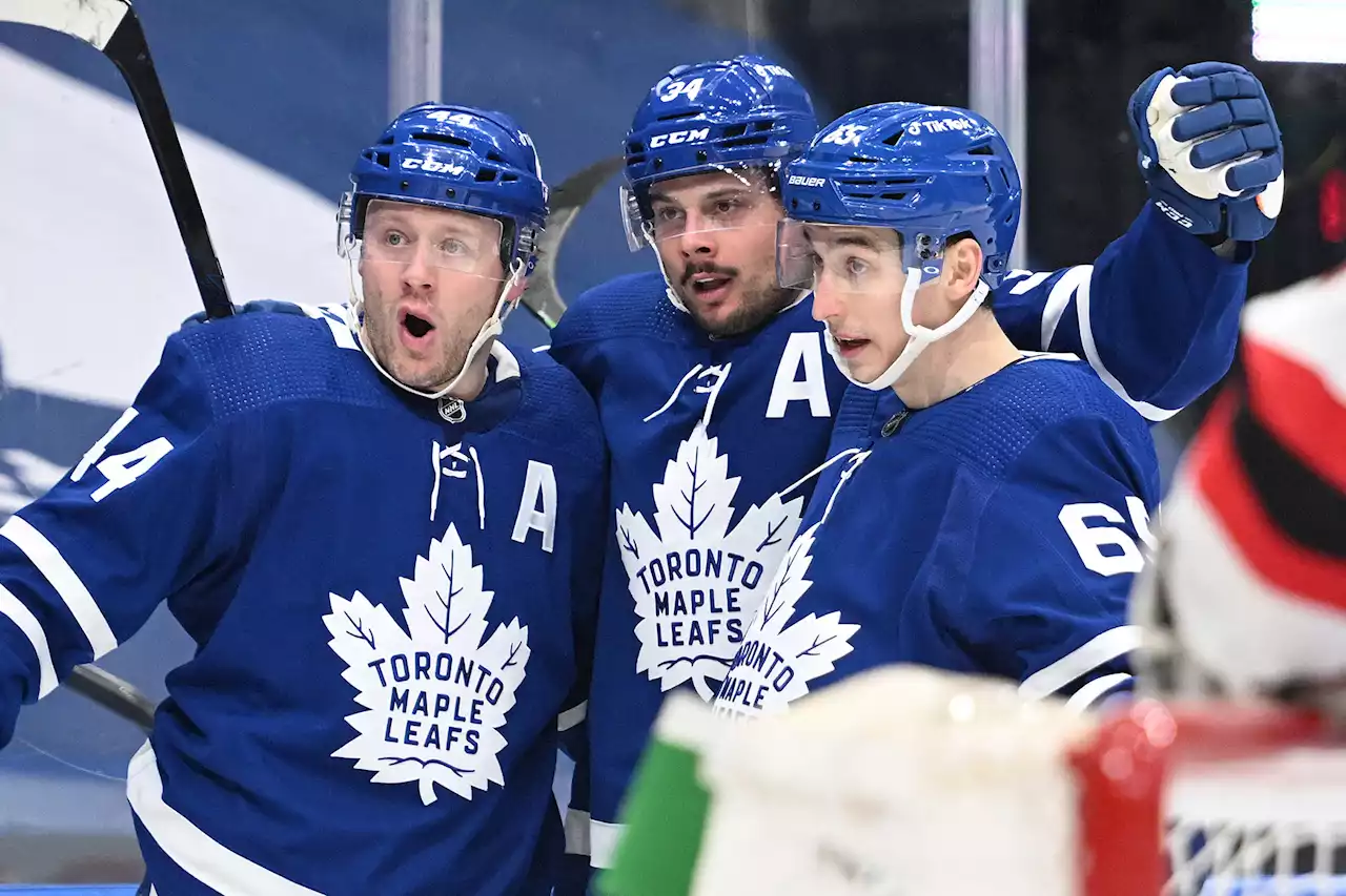 Hurricanes vs. Maple Leafs line, total, prediction: Plenty of goals