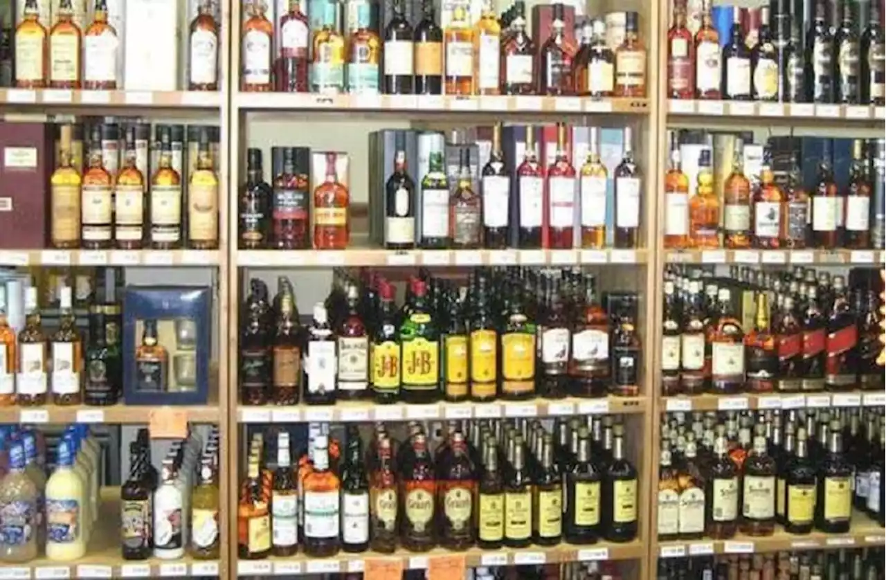 शराब के शौकीनों को अब राजस्थान में शराब-बीयर मिलेगी सस्ती | Liquor lovers will get cheap liquor and beer in Rajasthan | Patrika News