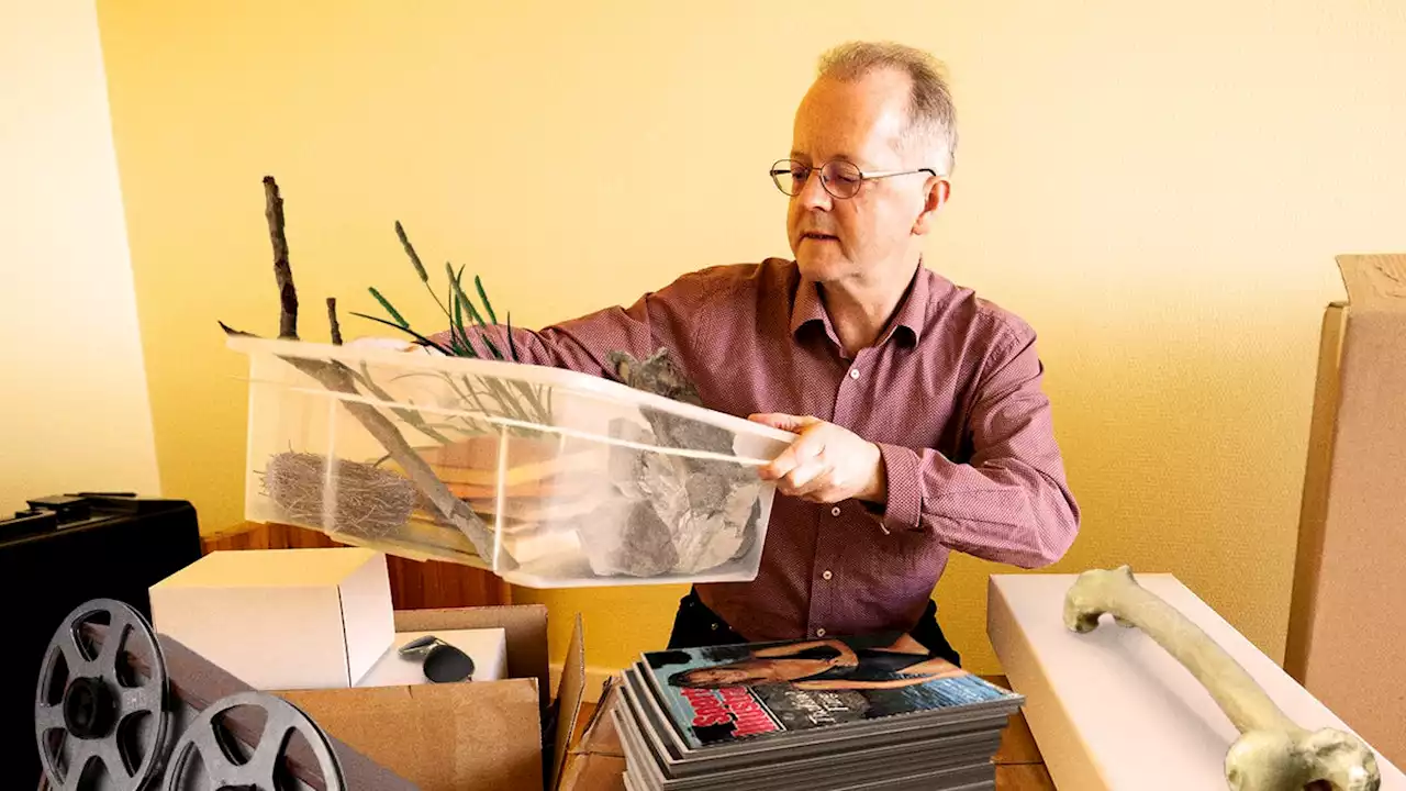 Conservationist Breaks Down Sobbing While Going Through Old Box Of Extinct Species’ Things