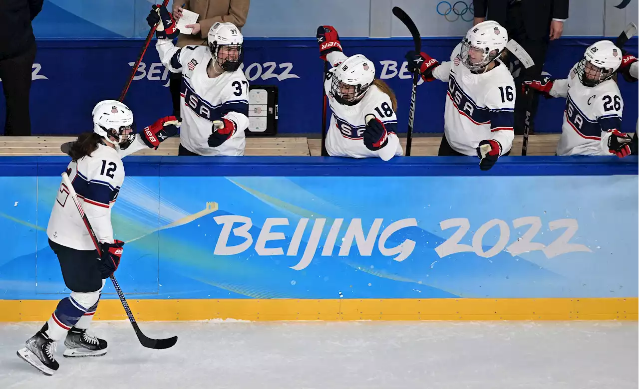 U.S. women’s hockey blows out Switzerland, looks ahead to Canada