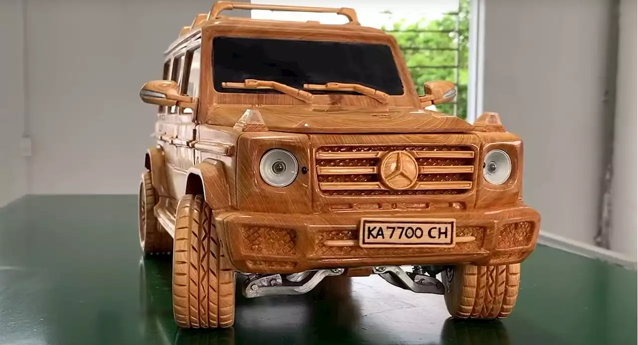 Hand-Carved Wooden Scale Model Of A Mercedes-Benz G500 4x4² Looks Amazing | Carscoops