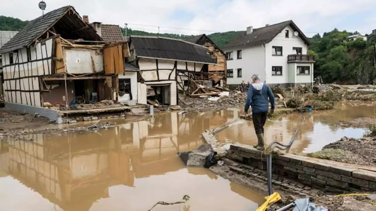 Extreme rainfall and more wet days will hamper global economy, study says