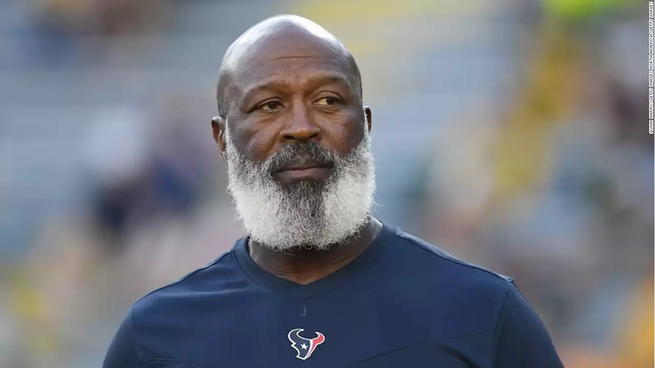 Houston Texans hire defensive coordinator Lovie Smith as head coach