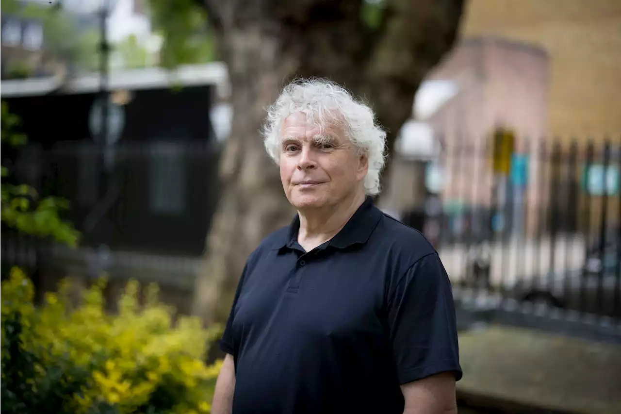 Berlin - Dirigent Simon Rattle erhält Bundesverdienstkreuz