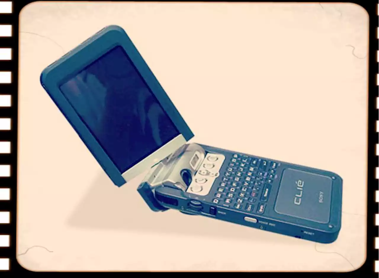 2003年2月8日、ウイングデザインのPalm OS機「クリエ PEG-NZ90」が発売されました：今日は何の日？ - Engadget 日本版