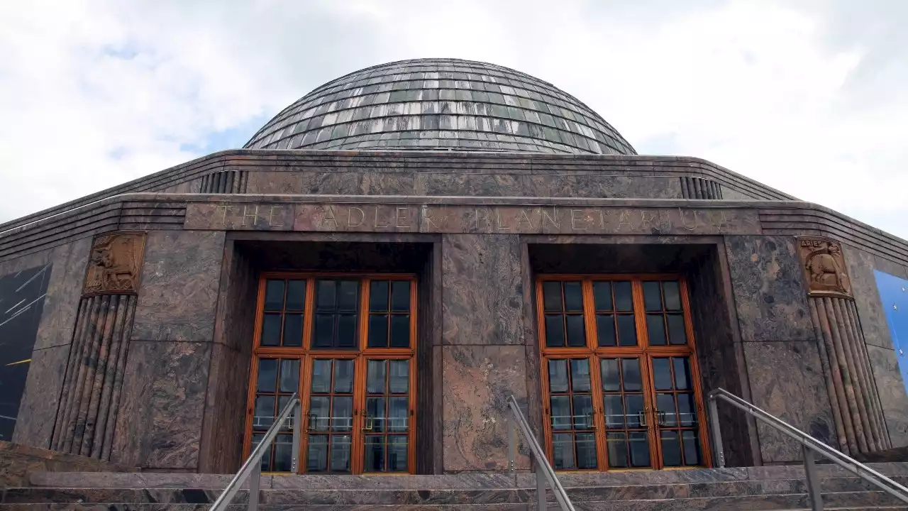 Adler Planetarium to reopen in March, free admission for Illinois residents on select days