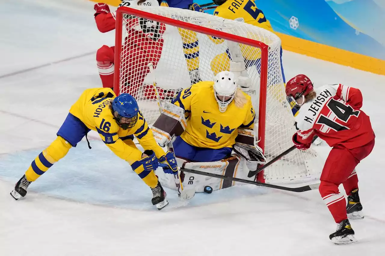 Sweden advances, China eliminated as Olympic women’s hockey moves to knockout round