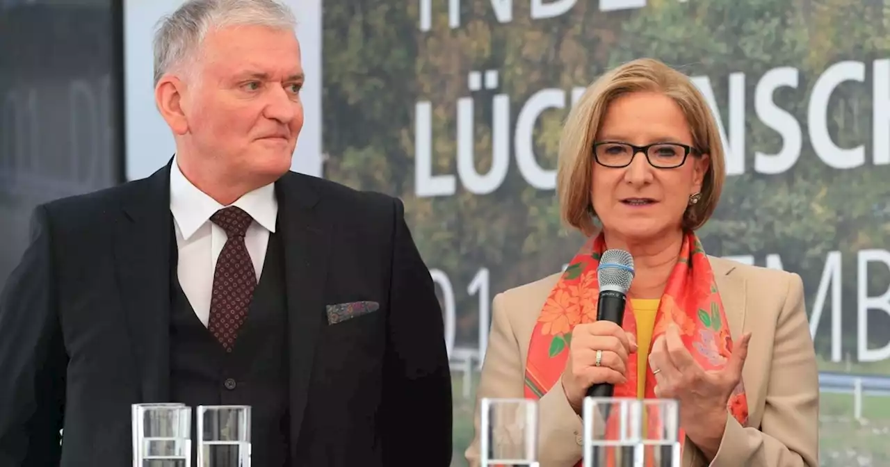 „Gsindl“-Chat lässt Polit-Harmonie in NÖ bröckeln