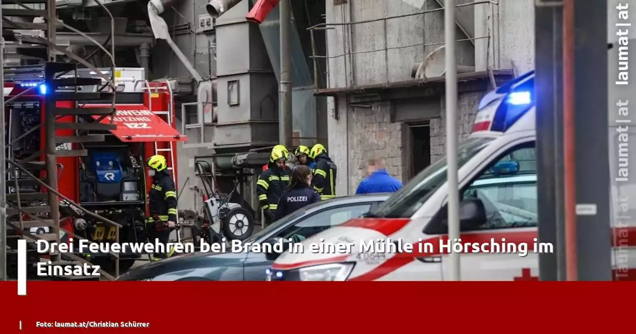 Drei Feuerwehren bei Brand in einer Mühle in Hörsching im Einsatz | laumat|at