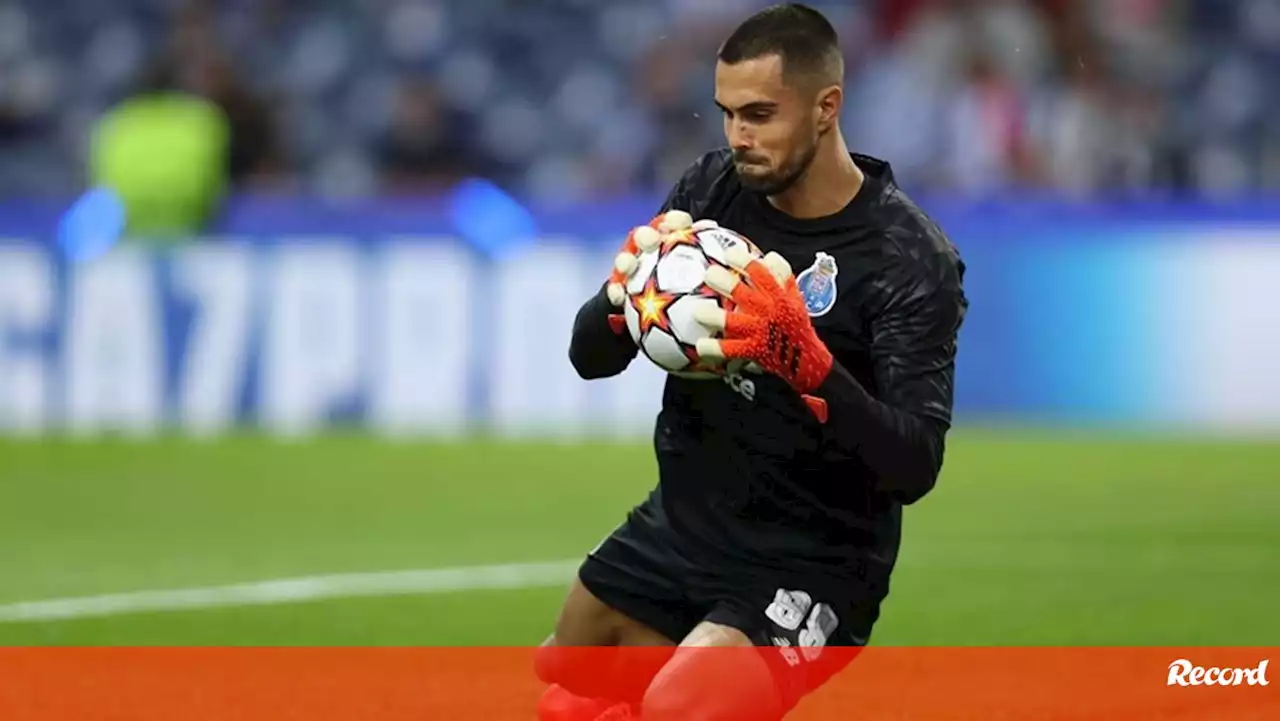 FC Porto já prepara receção ao Sporting com Diogo Costa no ginásio