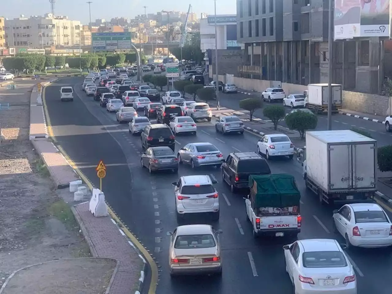 'المرور': إغلاق جزئي لـ'كوبري حسان' بالطائف.. والمواطنون: لماذا لا يتم جدولة المشاريع؟!