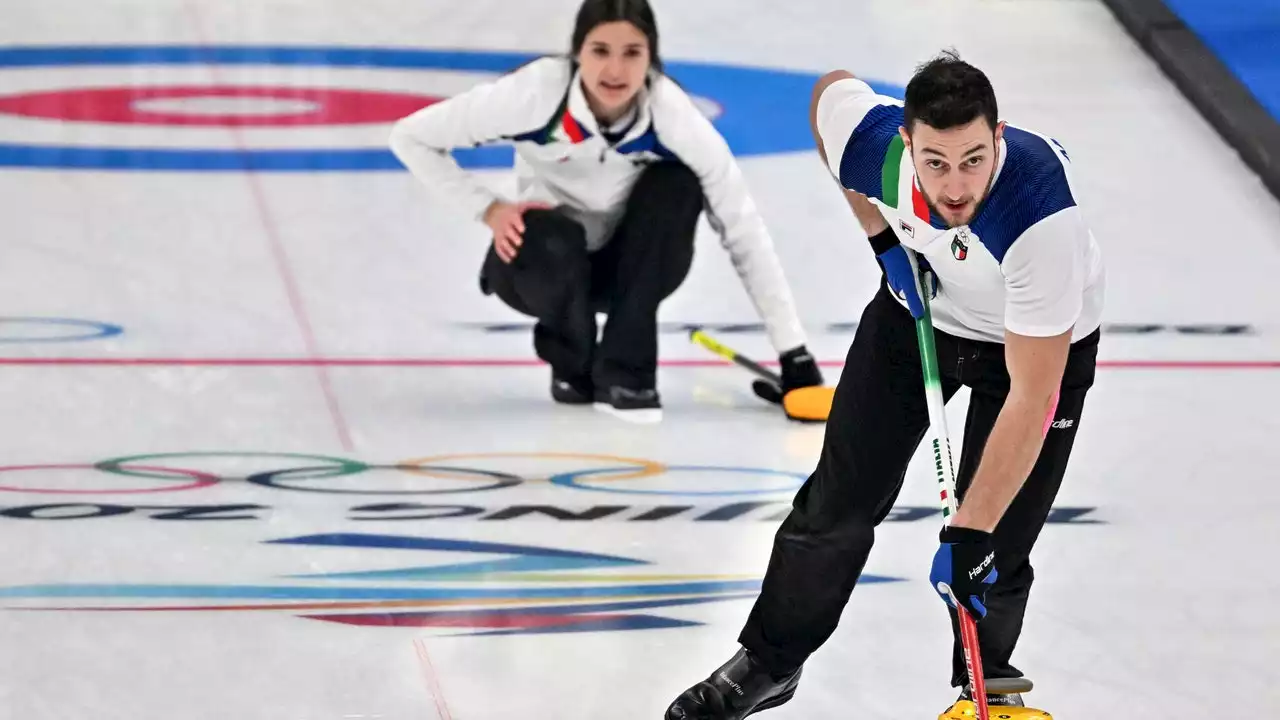 Pechino 2022, tutti pazzi per il curling: regole e segreti di questo sport