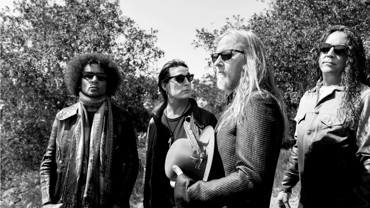 Alice In Chains Members Sell Catalog to Round Hill for $50 Million