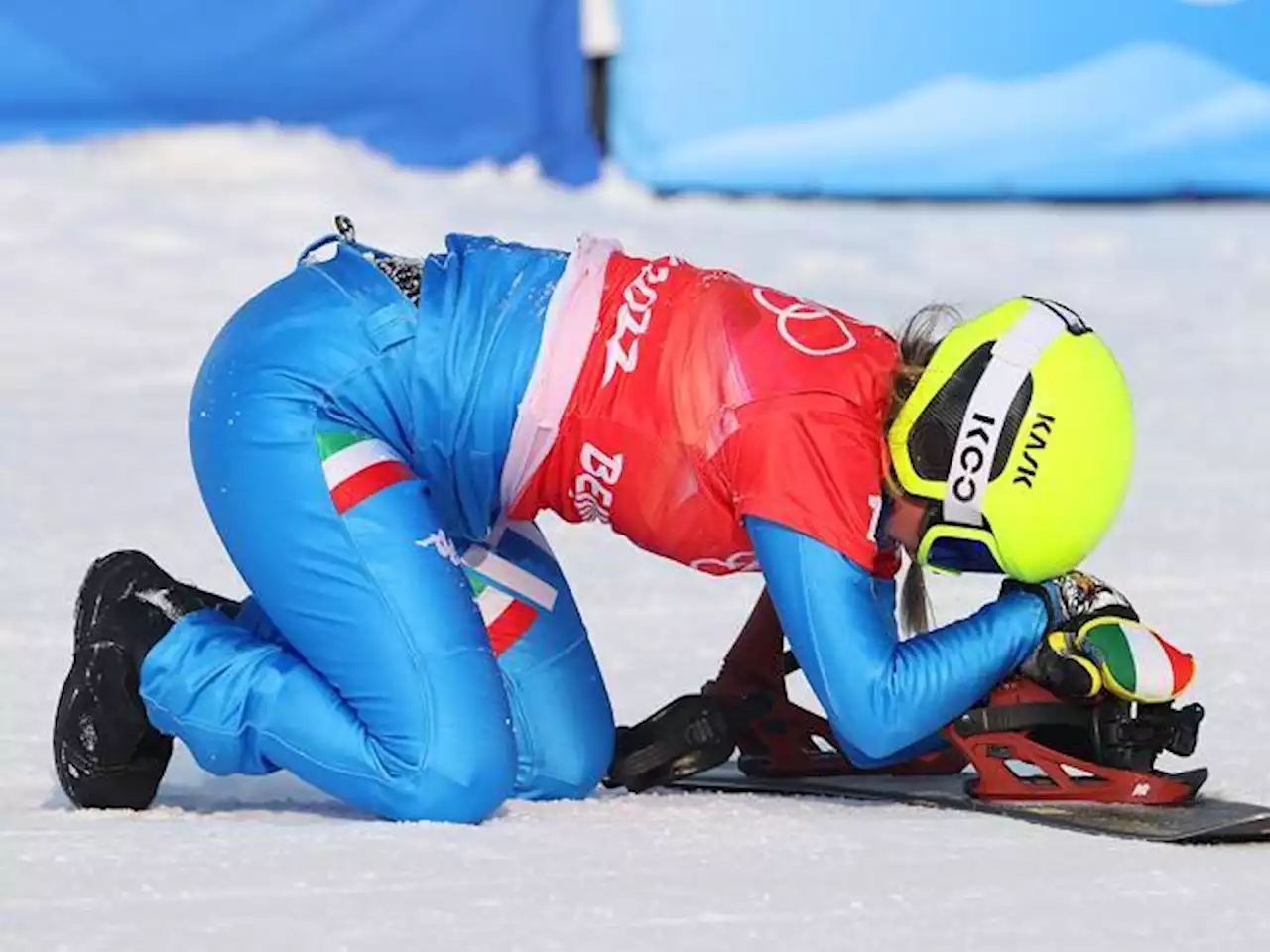 Delusione Moioli, eliminata la portabandiera dell’Italia: in lacrime dice addio al bis olimpico