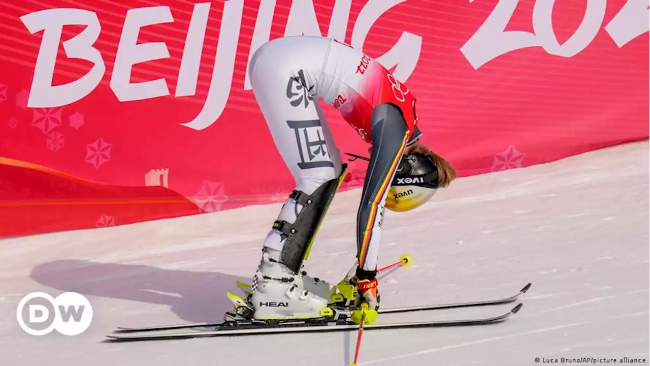 Olympia-Tag 5: Drama um Slalom-Ass Lena Dürr | DW | 09.02.2022