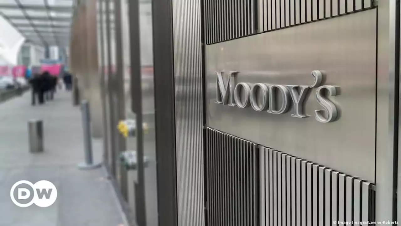 Moody's: Вторжение РФ в Украину может привести к техническому дефолту | DW | 09.02.2022