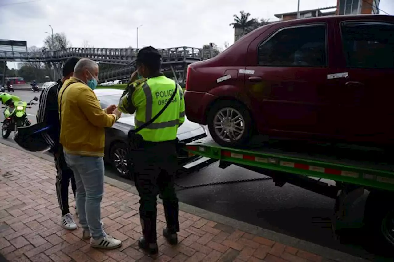 Identifican negocio de placas falsas en el centro de Bogotá