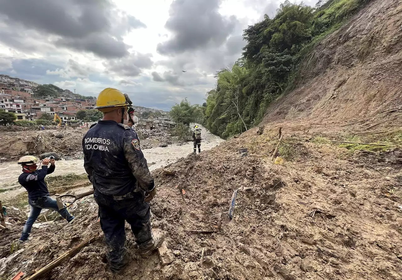 Ascienden a 16 el número de fallecidos por deslizamiento en Pereira