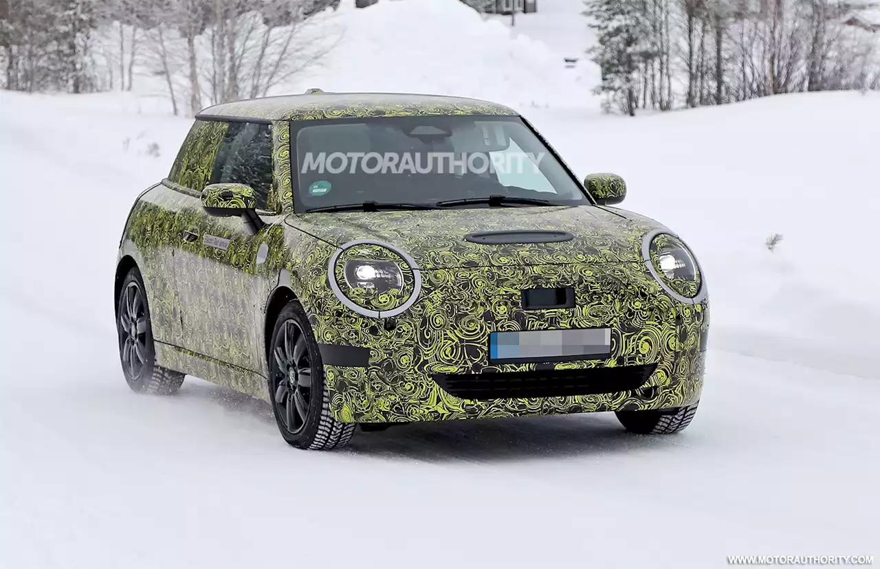 2024 Mini Cooper SE spy shots: Redesigned electric hatch spotted