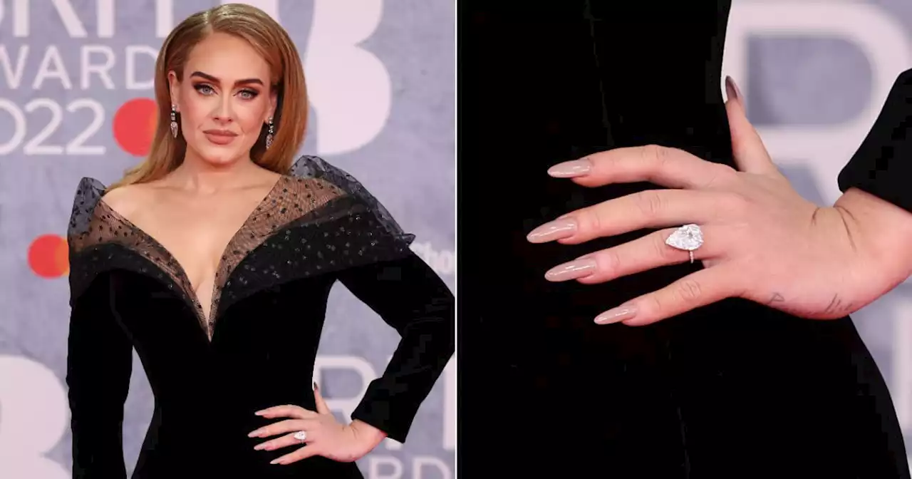 Adele's Pear-Shaped Diamond Ring Is Fueling Engagement Rumors