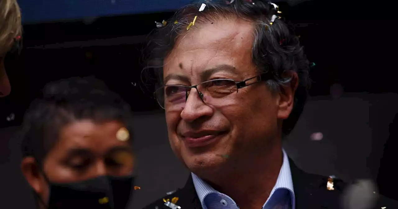 Gustavo Petro habló tras video en el que se ve aparentemente borracho