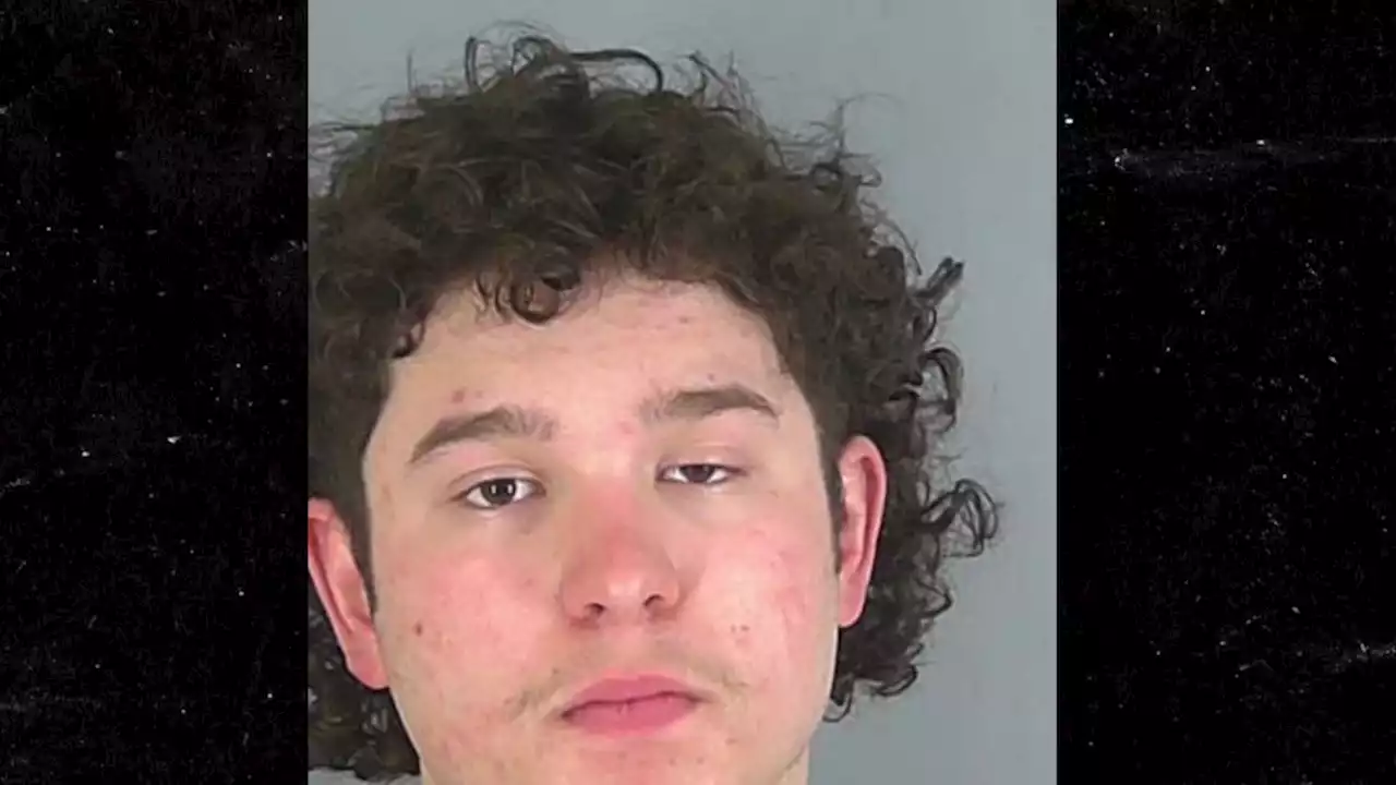 'American Idol' Finalist Caleb Kennedy Busted for DUI in Fatal Accident