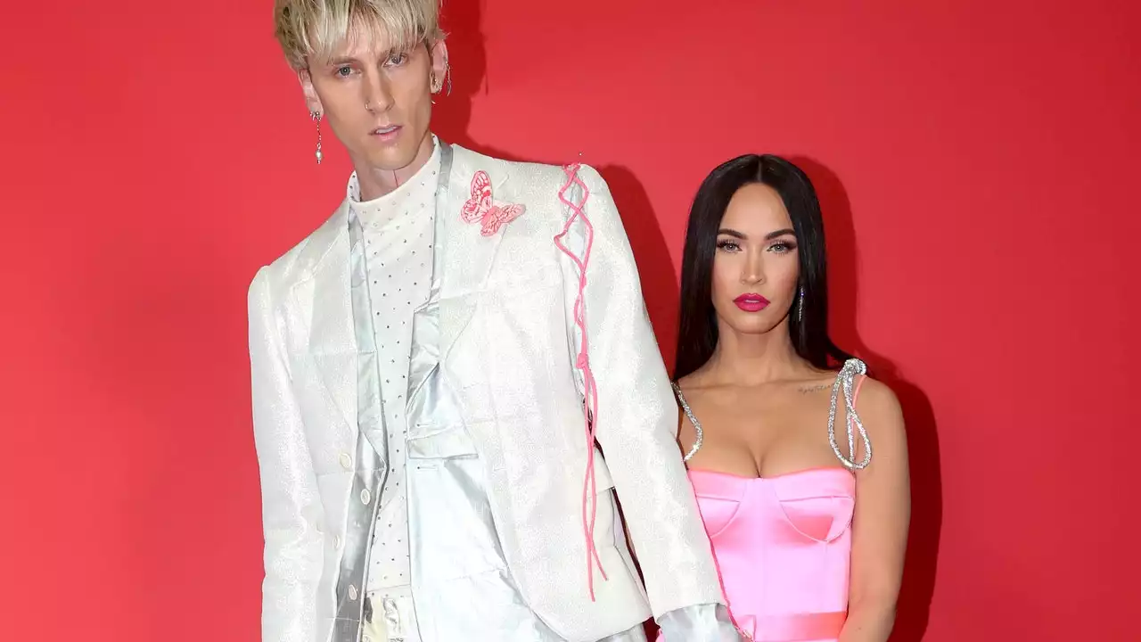 Der Partnerlook 2022 ist genderneutral – und Paare wie Machine Gun Kelly & Megan Fox zeigen wie!