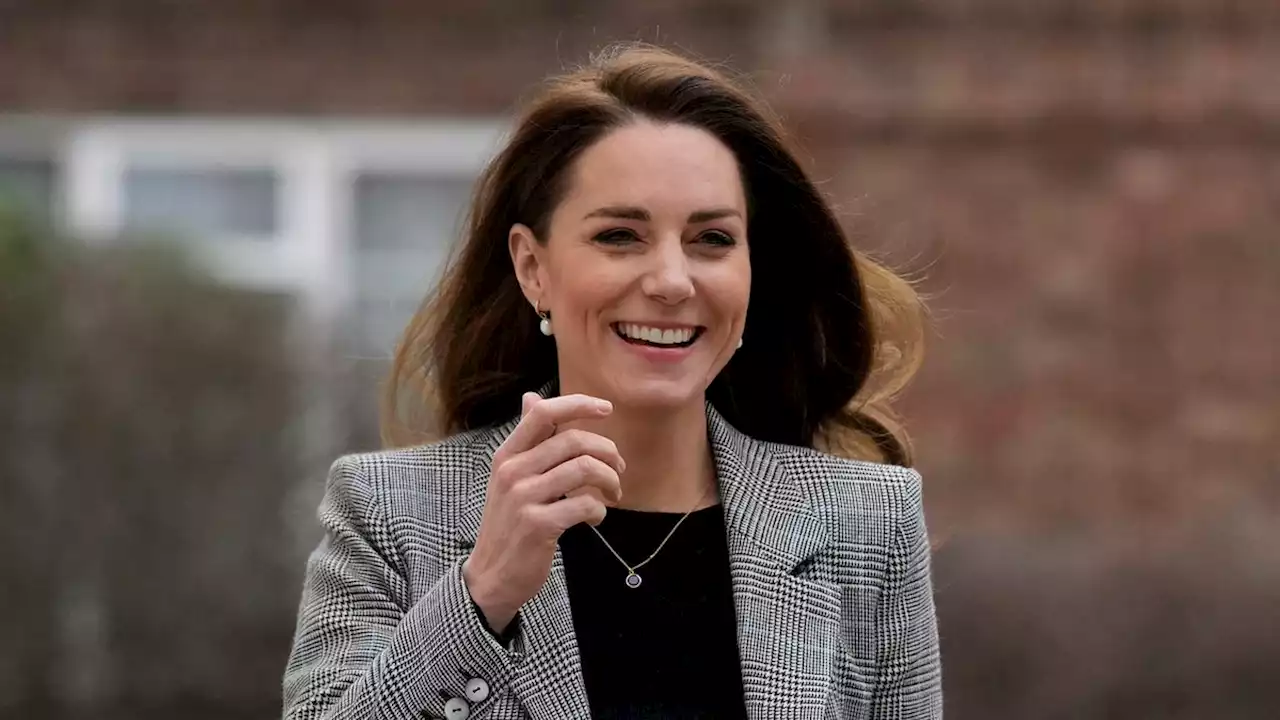 The Duchess of Cambridge’s Latest Look Has a French Girl Twist